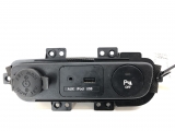 Kia Sportage Crdi 2 2010-2023 USB SOCKET PLUG / PORT 2010,2011,2012,2013,2014,2015,2016,2017,2018,2019,2020,2021,2022,2023Kia Sportage Crdi 2 MK3 2012 USB AUX IPod SOCKET PLUG PORT 96110-3W000  B64 96110-3W000     GOOD