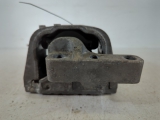 Skoda Octavia Tdi 4x4 2004-2010 1896 ENGINE MOUNT (DRIVER SIDE) 1K0199262AS 2004,2005,2006,2007,2008,2009,2010Skoda Octavia Tdi 4x4 2004-2010 1896 Engine Mount driver Side B38 1K0199262AS     GOOD