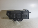 HYUNDAI Ix35 Premium Crdi E5 4 Dohc Estate 5 Door 2010-2015 BATTERY TRAY 37150-2S200 2010,2011,2012,2013,2014,2015Hyundai Ix35 Premium Crdi MK1 Estate 5 Door 10-22 Battery Tray 37150-2S200 K93 37150-2S200     GOOD