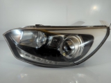 Kia Rio 3 Ecodynamics Hatchback 3 Door 2011-2017 HEADLIGHT/HEADLAMP (PASSENGER SIDE)  2011,2012,2013,2014,2015,2016,2017Kia Rio 3 Ecodynamics Hatchback 3 Door 2011-2017 Headlight passenger Side O28      GOOD