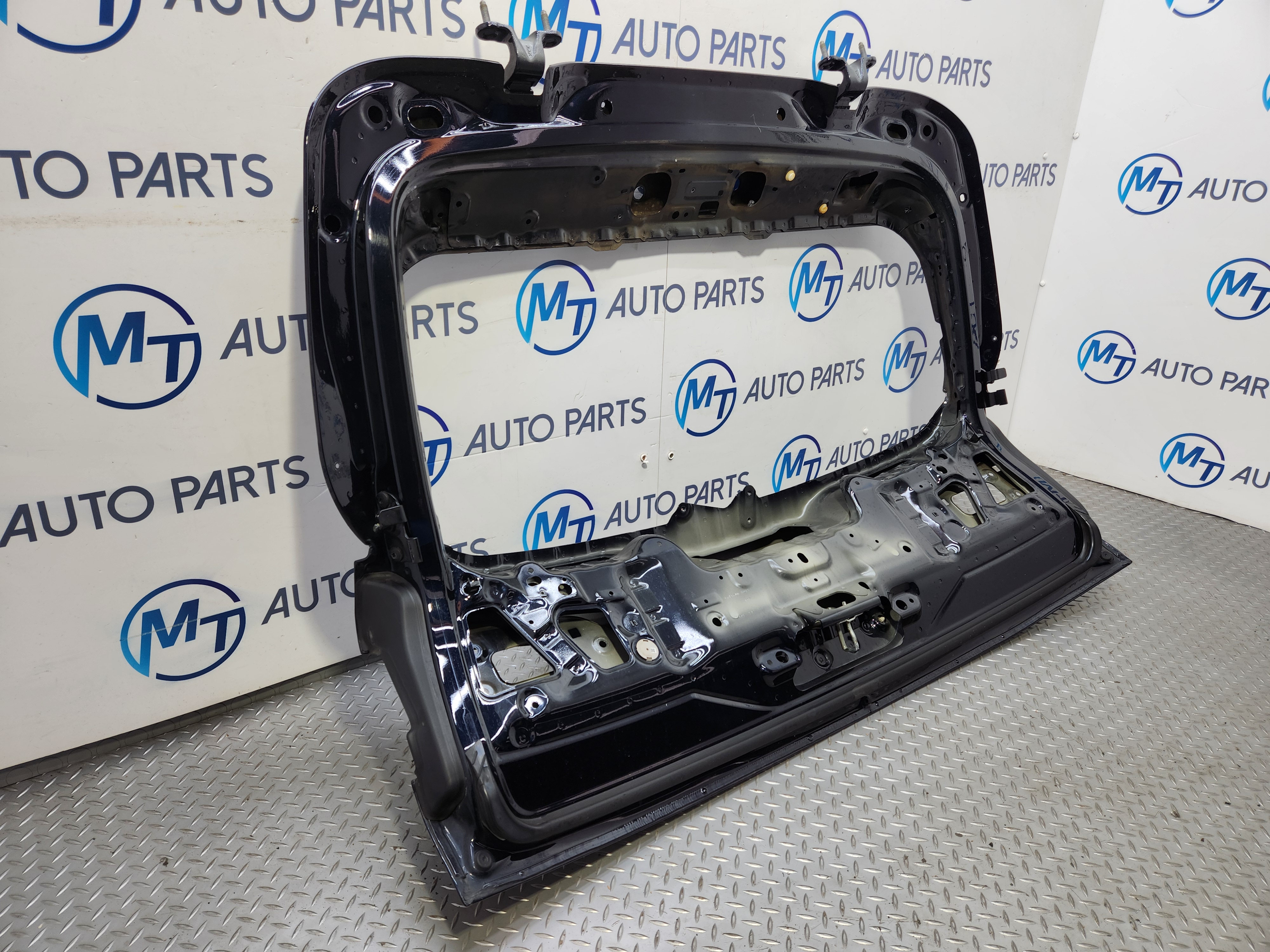 BMW X5 SERIES TAILGATE BOOT LID TRUNK G05 BLACK 416 - MT Auto Parts