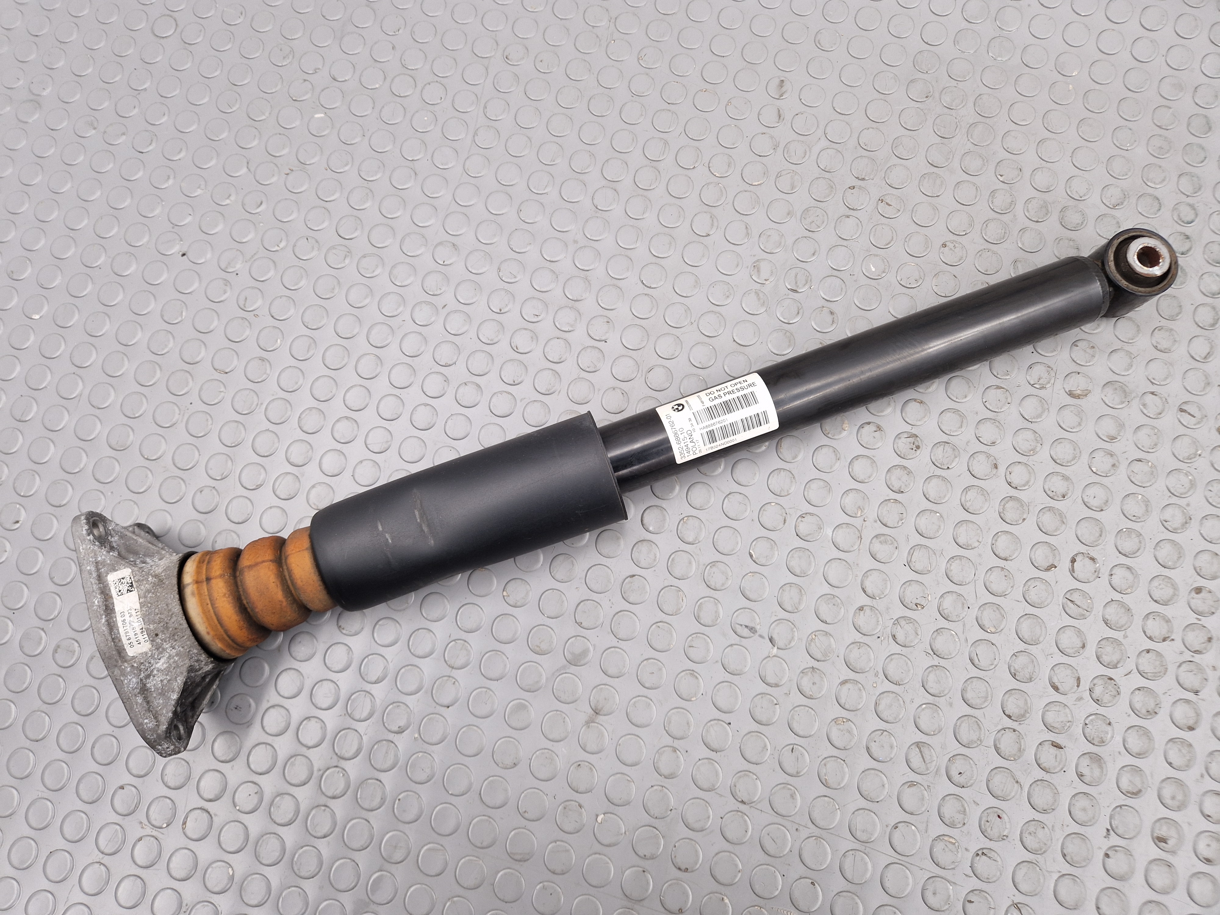 BMW X1 SERIES REAR SHOCK ABSORBER LEFT RIGHT SIDE 6886762 F48 - MT