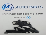 Bmw F30 330d M Sport Auto Saloon 4 Door 2012-2018 2993 Bonnet Hinge (passenger Side)  2012,2013,2014,2015,2016,2017,2018BMW 1 2 3 4 SERIES F20 F22 F30 F32 BONNET HINGE PASSENGER SIDE GREY B39 7336699      VERY GOOD