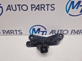 Mercedes V250 V-class Bluetec Sport E6 4 Dohc 2014-2023 Adblue Tank Bracket 2014,2015,2016,2017,2018,2019,2020,2021,2022,2023MERCEDES BENZ V CLASS VITO W447 ADBLUE TANK MOUNT BRACKET A4474700781      GOOD