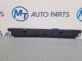 Bmw M135i 1 Series E6 6 Dohc 2010-2014 RADIATOR FAN COVER 2010,2011,2012,2013,2014BMW 1 SERIES UPPER RADIATOR CENTRE MOUNT SEALING TRIM 7600543 F20 F21 F30 F32 7600543     Used