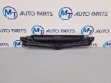 Bmw G20 318d Se Auto 2019-2020 ENGINE COMPARTMENT CENTRE COVER 2019,2020BMW 3 SERIES ENGINE COMPARTMENT CENTRE COVER G20 G21 7461970 7461970     VERY GOOD