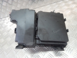 NISSAN X-trail Mk2 07-13 2L DIESEL FUSE BOX  2007,2008,2009,2010,2011,2012,2013NISSAN X-trail Mk2 07-13 2L DIESEL FUSE BOX       GOOD