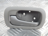 Honda Cr-v Mk2 4X4 01-07 DOOR HANDLE INTERIOR PASSENGER REAR  2001,2002,2003,2004,2005,2006,2007Honda Cr-v Mk2 4X4 01-07 DOOR HANDLE INTERIOR PASSENGER REAR       GOOD