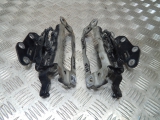 Mercedes C220 Mk3 4dr 08-14 2.1 DIESEL BONNET HINGE PAIR  2008,2009,2010,2011,2012,2013,2014Mercedes C220 Mk3 4dr 08-14 2.1 DIESEL BONNET HINGE PAIR       GOOD