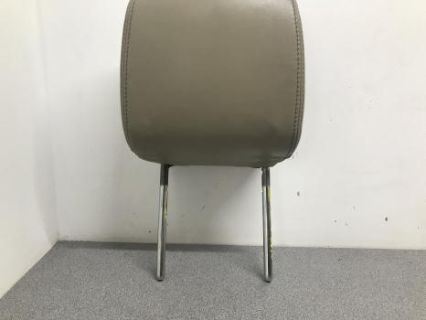 LAND ROVER DISCOVERY 4 HEADREST FRONT PASSENGER SIDE REF SV10