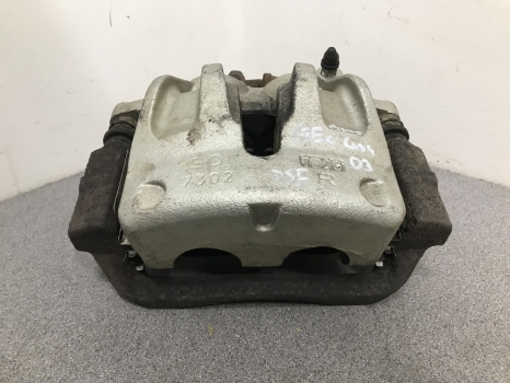 BRAKE CALIPER DISCOVERY 3 DRIVER SIDE FRONT REF AX05