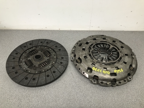 FREELANDER 2 CLUTCH PRESSURE PLATE AND FRICTION PLATE TD4 2.2 REF PY56