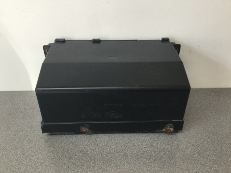 LAND ROVER DISCOVERY 2 TD5 SUSPENSION PUMP BOX REF FM52