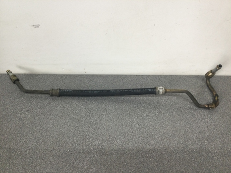 LAND ROVER DISCOVERY 2 TD5 OIL PIPE 15P REF ST04