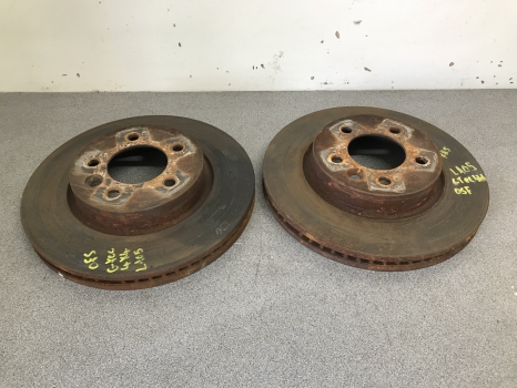 FRONT BRAKE DISCS PAIR DISSCOVERY 3 REF LA05