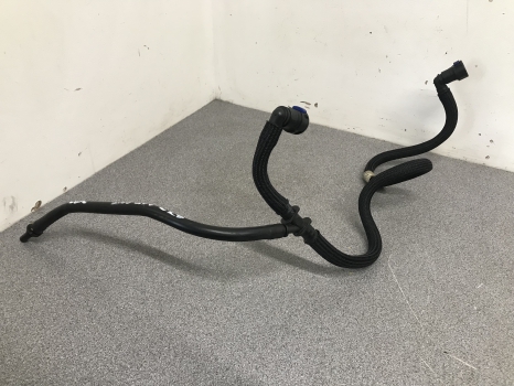 LOWER FUEL PIPE RANGE ROVER SPORT DISCOVERY 4 TDV6 3.0 REF LG12