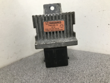 GLOW PLUG RELAY FREELANDER 2 TD4 2.2 AV6112A343BA REF HJ11