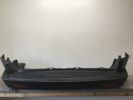 LAND ROVER DISCOVERY 3 REAR BUMPER JAVA BLACK REF HG06