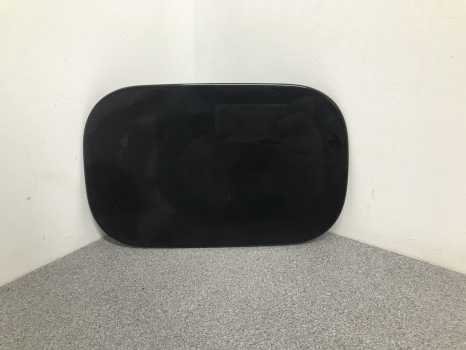 LAND ROVER DISCOVERY 3 FUEL FLAP JAVA BLACK REF HG06
