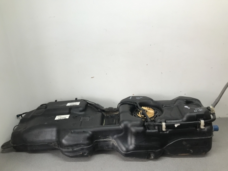 LAND ROVER DISCOVERY 4 FUEL TANK TDV6 3.0 REF GV07