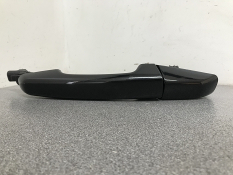 DOOR HANDLE PASSENGER SIDE REAR SANTORINI BLACK DISCOVERY SPORT REF GP17