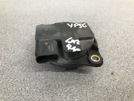 LAND ROVER DISCOVERY 3 GEARBOX SENSOR MANUAL 0501213550 REF YP56