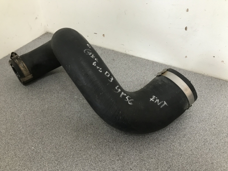 INTERCOOLER PIPE HOSE DISCOVERY 3 TDV6 2.7 REF YP56