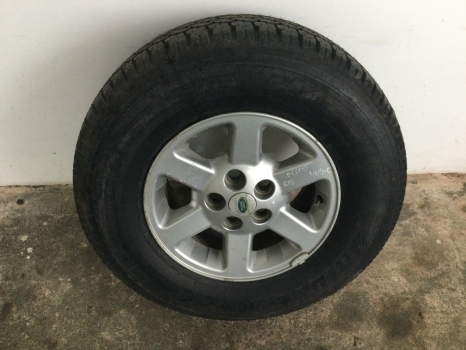 DISCOVERY 2 TD5 ALLOY WHEEL AND TYRE 265 70 16 REF WA04