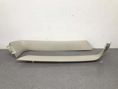 RANGE ROVER L322 TAILGATE BOOTLID TRIMS REF LD06
