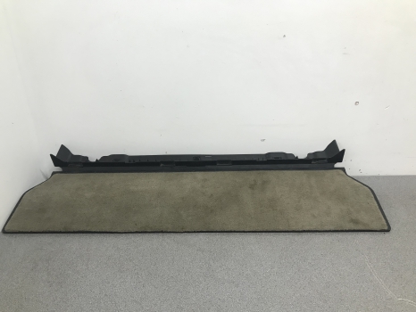 LAND ROVER DISCOVERY 3 AND 4 TAILGATE BOOT CARPET FLAP REF GF59