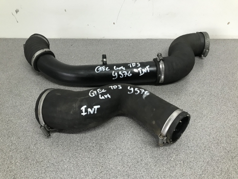 LAND ROVER DISCOVERY 2 TD5 INTERCOOLER PIPES REF Y576