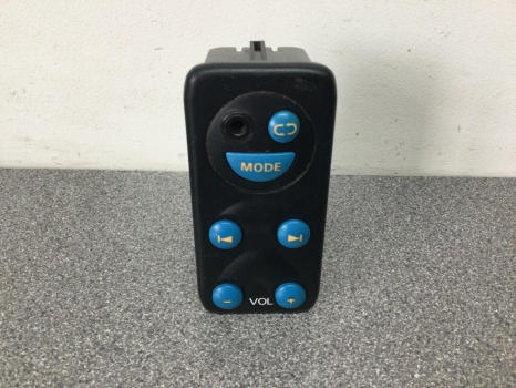 DISCOVERY 2 TD5 REAR VOLUME CONTROL SWITCHES REF WK02