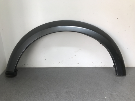 WHEEL ARCH TRIM PASSENGER SIDE FRONT CORRIS GREY LAND ROVER DISCOVERY 4 REF NL64