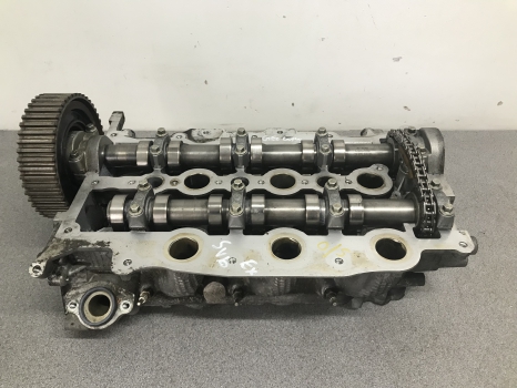 LAND ROVER DISCOVERY 4 CYLINDER HEAD TDV6 3.0 DRIVER SIDE REF SV10 EX