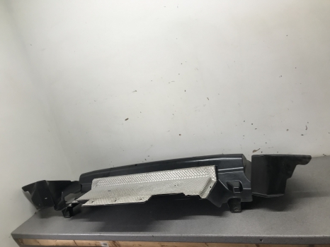 REAR BUMPER UNDERTRAY DISCOVERY SPORT L550 REF OV67