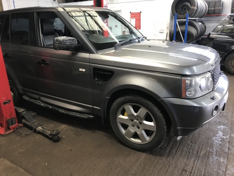 LAND ROVER RANGE ROVER SPORT 2005-2009 BREAKING FOR SPARES