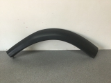 LAND ROVER DISCOVERY ES PREMIUM TD5 A ESTATE 5 DOOR 1998-2004 PLASTIC ARCH TRIM (REAR DRIVER SIDE)  1998,1999,2000,2001,2002,2003,2004LAND ROVER DISCOVERY2 DISCOVERY 2 TD5 WHEEL ARCH TRIM REAR BODY DRIVER SIDE REF KR53      GOOD