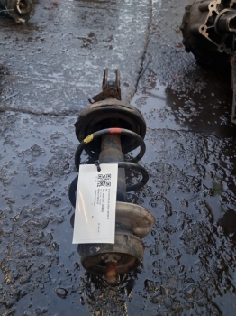 RENAULT MK2 CLIO 3 DOOR HATCHBACK 2001-2006 STRUT/SHOCK/LEG (FRONT DRIVER SIDE)  2001,2002,2003,2004,2005,2006RENAULT MK2 CLIO 3 DOOR HATCHBACK 2001-2006 STRUT/SHOCK/LEG (FRONT DRIVER SIDE)      Used
