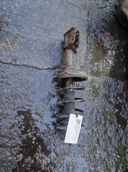 RENAULT MK2 CLIO 3 DOOR HATCHBACK 2001-2006 STRUT/SHOCK/LEG (FRONT PASSENGER SIDE)  2001,2002,2003,2004,2005,2006RENAULT MK2 CLIO 3 DOOR HATCHBACK 2001-2006 STRUT/SHOCK/LEG (FRONT PASSENGER SIDE)      Used