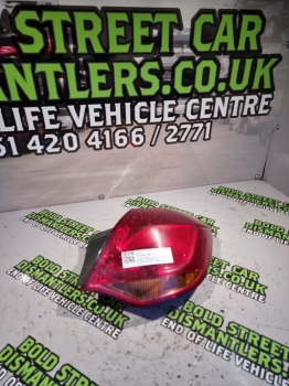Vauxhall Astra Exclusive Cdti Ecoflx S/s Hatchback 5 Doors 2009-2014 Rear/tail Light On Body ( Drivers Side) 1009098 2009,2010,2011,2012,2013,2014Vauxhall Astra J 5 Doors 2009-2014 Rear/tail Light On Body ( Drivers Side)  1009098     Used