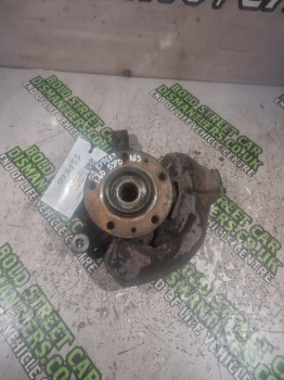 PEUGEOT expert 2007-2016 1 HUB WITH ABS (FRONT PASSENGER SIDE)  2007,2008,2009,2010,2011,2012,2013,2014,2015,2016PEUGEOT expert  2007-2016 1 HUB WITH ABS (FRONT PASSENGER SIDE)      Used