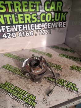 VAUXHALL Insignia A F40 2008-2013 2 HUB WITH ABS (FRONT PASSENGER SIDE)  2008,2009,2010,2011,2012,2013VAUXHALL Insignia A F40  2008-2013 2 HUB WITH ABS (FRONT PASSENGER SIDE)      Used