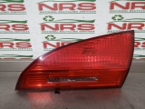 KIA VENGA 5 Door REAR/TAIL LIGHT ON TAILGATE (DRIVERS SIDE) 2010-2019 2010,2011,2012,2013,2014,2015,2016,2017,2018,2019KIA VENGA 5 Door REAR/TAIL LIGHT ON TAILGATE (DRIVERS SIDE) 2010-2019      GOOD