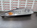 FORD FOCUS HEADLIGHT/HEADLAMP (PASSENGER SIDE) 1998-2004 1998,1999,2000,2001,2002,2003,2004FORD FOCUS HEADLIGHT/HEADLAMP (PASSENGER SIDE) 1998-2004      GOOD