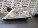 VAUXHALL MERIVA HEADLIGHT/HEADLAMP (PASSENGER SIDE) 2003-2010 2003,2004,2005,2006,2007,2008,2009,2010VAUXHALL MERIVA HEADLIGHT/HEADLAMP (PASSENGER SIDE) 2003-2010      GOOD