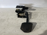 Toyota Hi-ace 280 Swb D-4d 95 E4 4 Dohc Panel Van 2006-2010 Accelerator Pedal  2006,2007,2008,2009,2010Toyota Hi-ace 280 Swb D-4d 95 E4 4 Dohc Panel Van 2008 Accelerator Pedal       GOOD