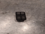 Vauxhall Corsa C 2000-2006 CONTROL SWITCH BUTTON  2000,2001,2002,2003,2004,2005,2006Vauxhall Corsa C 2000-2006 Drivers Window Controls 13363403 13363403     Used