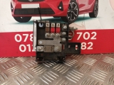 Citroen Relay 2.2l 2014-2017 BATTERY TERMINAL FUSE BOX 2014,2015,2016,2017Citroen Relay 2.2l 2014-2017 BATTERY TERMINAL FUSE BOX      Used