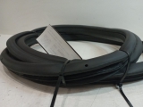 Mercedes B180 B-class Cdi Se E4 4 Dohc Mpv 5 Door 2005-2011 RUBBER TRIM AT TOP OF DOOR (FRONT DRIVER SIDE)  2005,2006,2007,2008,2009,2010,2011Mercedes  B-class  5 Door 2009 RUBBER TRIM AT TOP OF DOOR (FRONT DRIVER SIDE)      Used