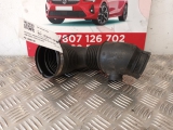 Vauxhall Insignia Design Nav Cdti E6 4 Dohc 2015-2017 Air Intake Pipe 2015,2016,20171.6L Vauxhall Insignia A Design Nav Cdti E6 2015-2017 Air Intake Pipe 55561787 55561787     Used